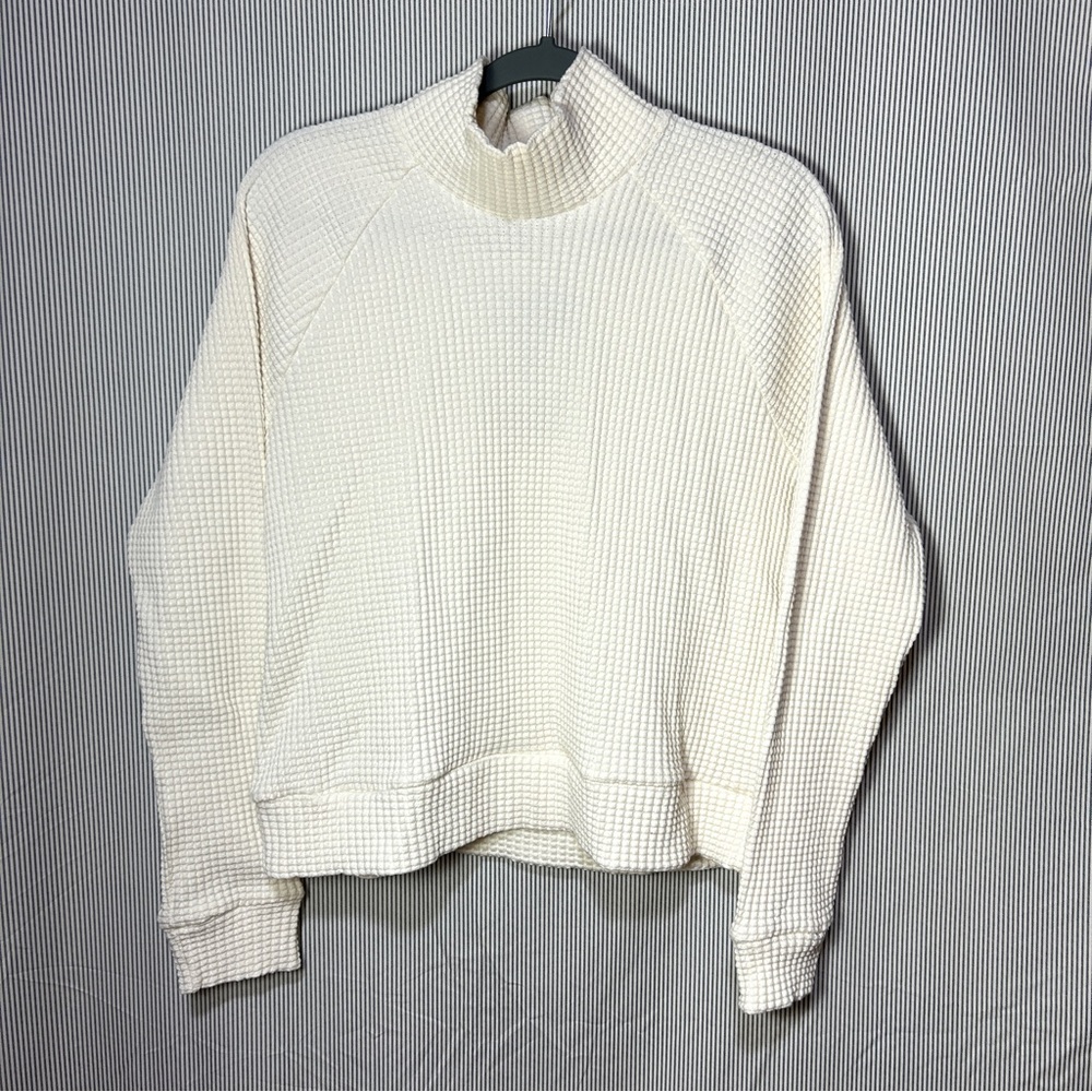The North Face Women’s Mock Neck Top